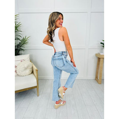 Can'T Crop the Feeling MOCO Exclusive Tummy Control Cropped Wide Leg Jeans