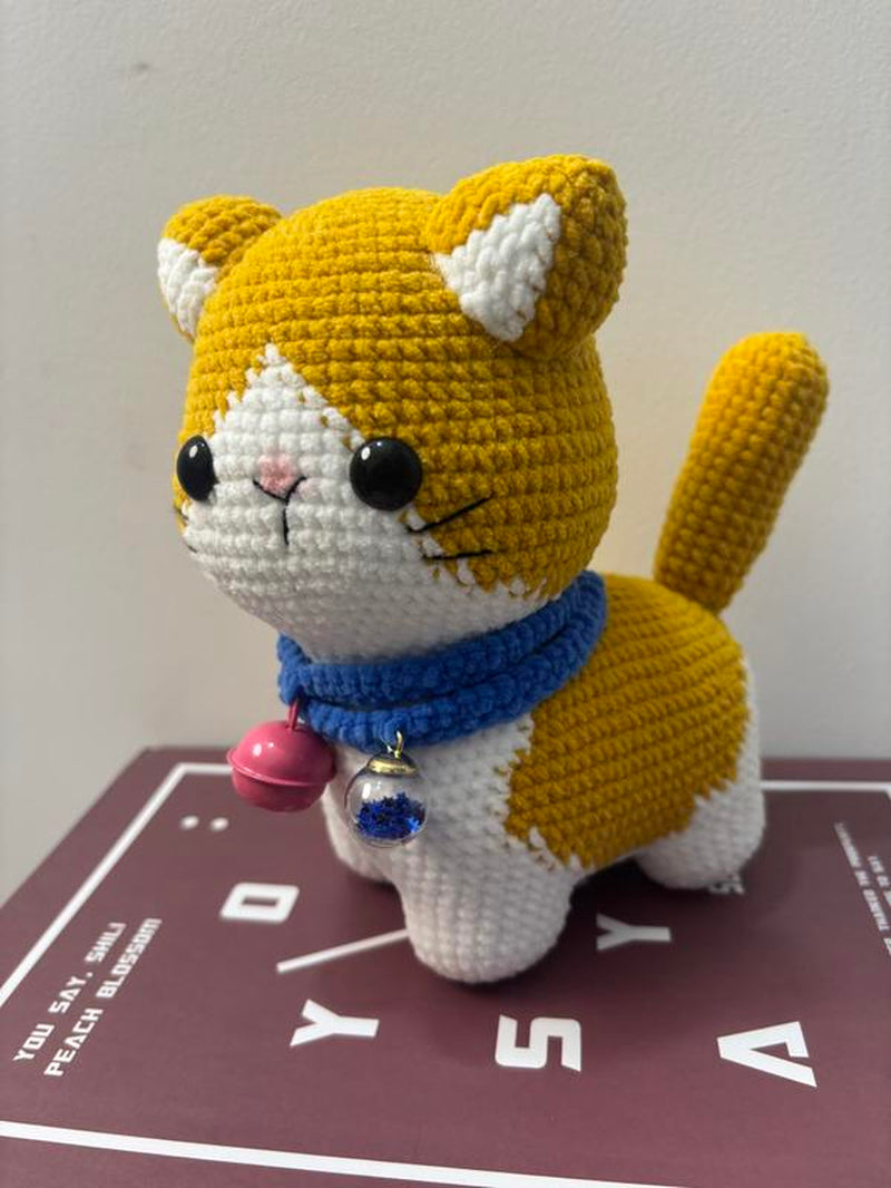 Amigurumi Cat Crochet Create Adorable Cat Toys with Yarn for Crafting Projects Gift Present Super Cute Yellow Blue Pink