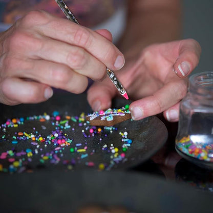 4 Count Rhinestone Picker Tool Rhinestone Applicator Adhesive Wax Pencil Art Tools Pick up Tools Point Drill Pen Dotting Wax Pencil with Pencil Sharpener for Art DIY