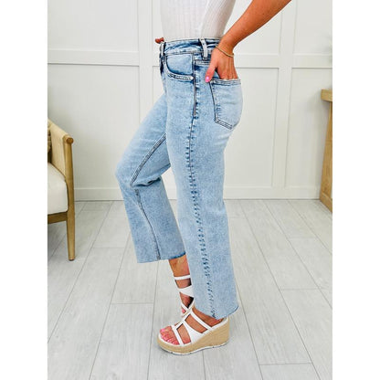 Can'T Crop the Feeling MOCO Exclusive Tummy Control Cropped Wide Leg Jeans