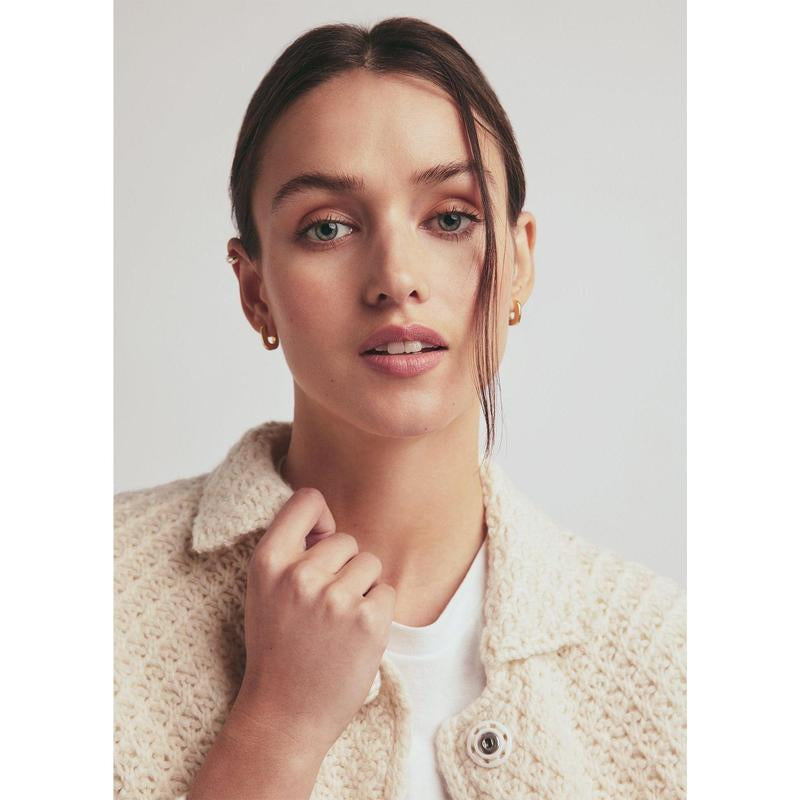 THE CROCHET COAT