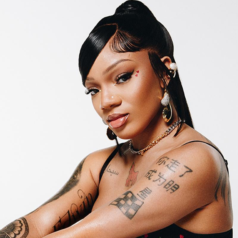 Fenty Beauty Glorilla’S Skin Glo Combo: Diamond Bomb All-Over Diamond Veil + Butta Drop Whipped Oil Body Cream